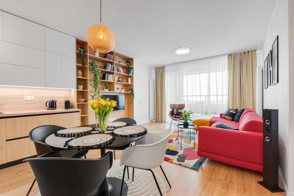On The Danube, City Center, Free Parking 브라티슬라바 외부 사진